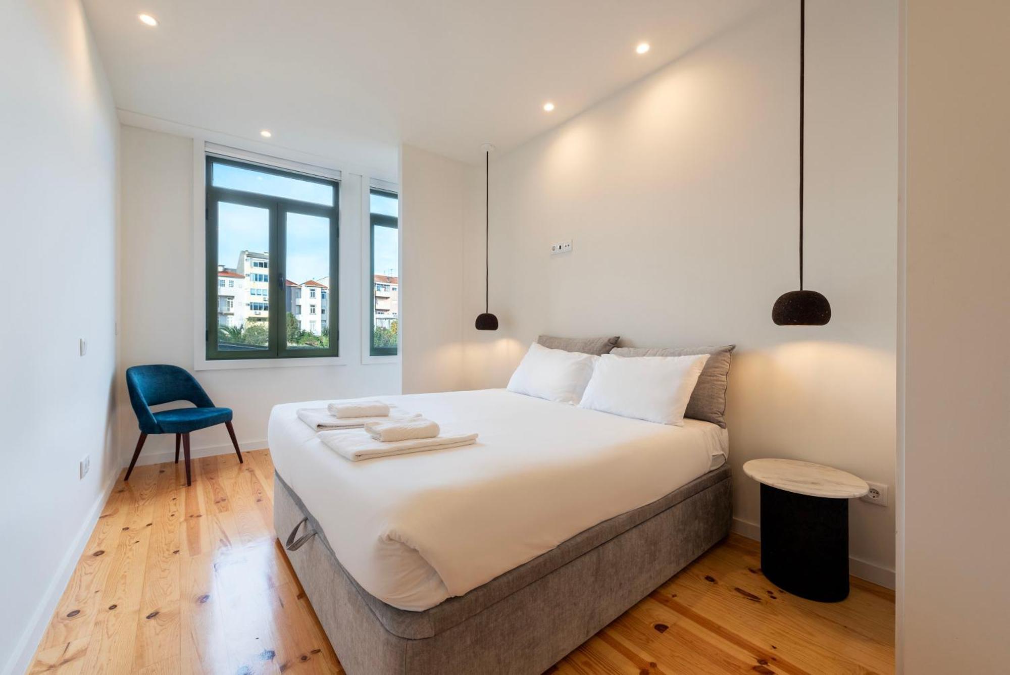 Chic Porto Hideaway: Pool & Garden Apartment Exterior photo